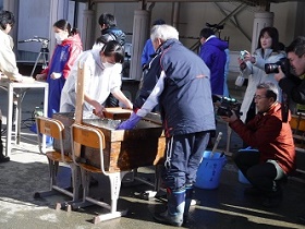 遠藤ひろしの動き